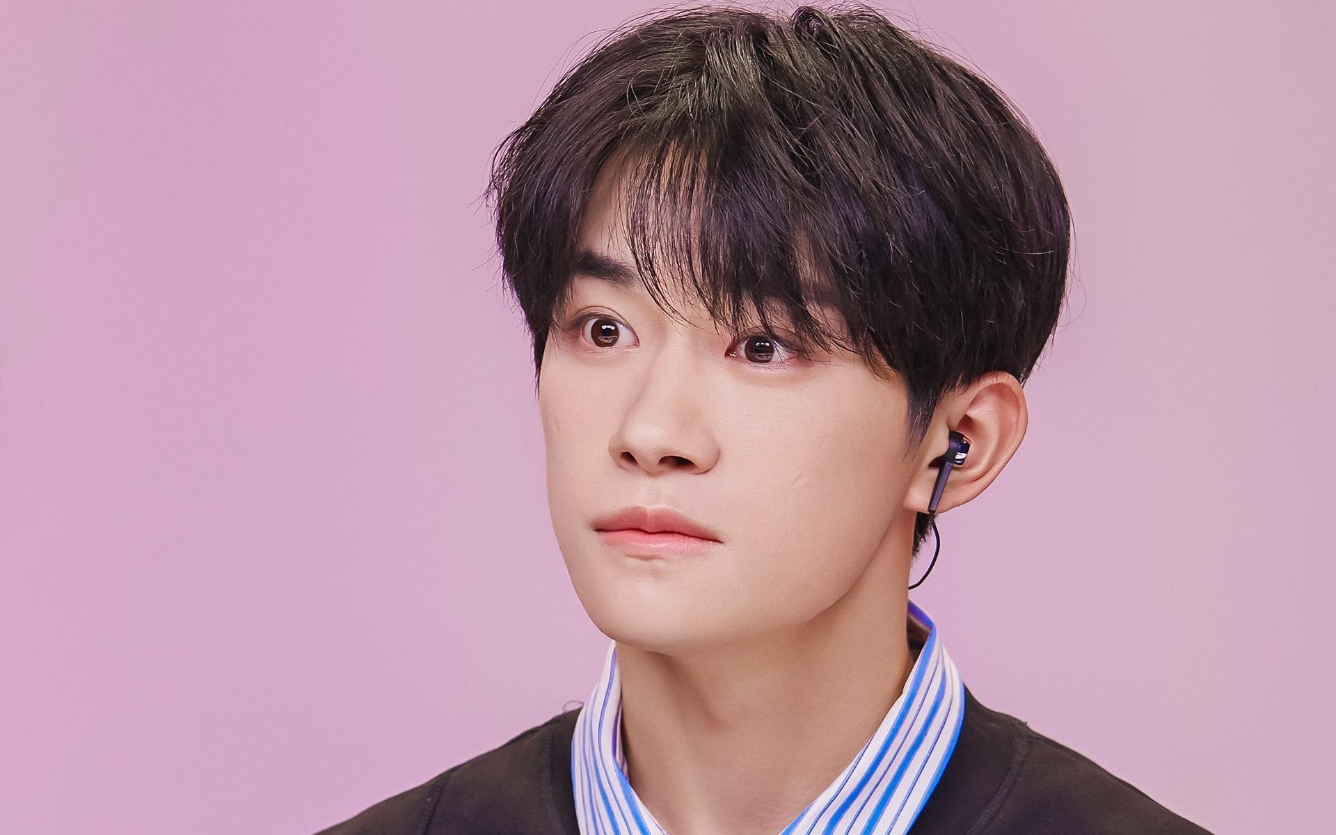 各地足球特色文化节精彩纷呈，弘扬民族体育精神，足球文化节的活动主题